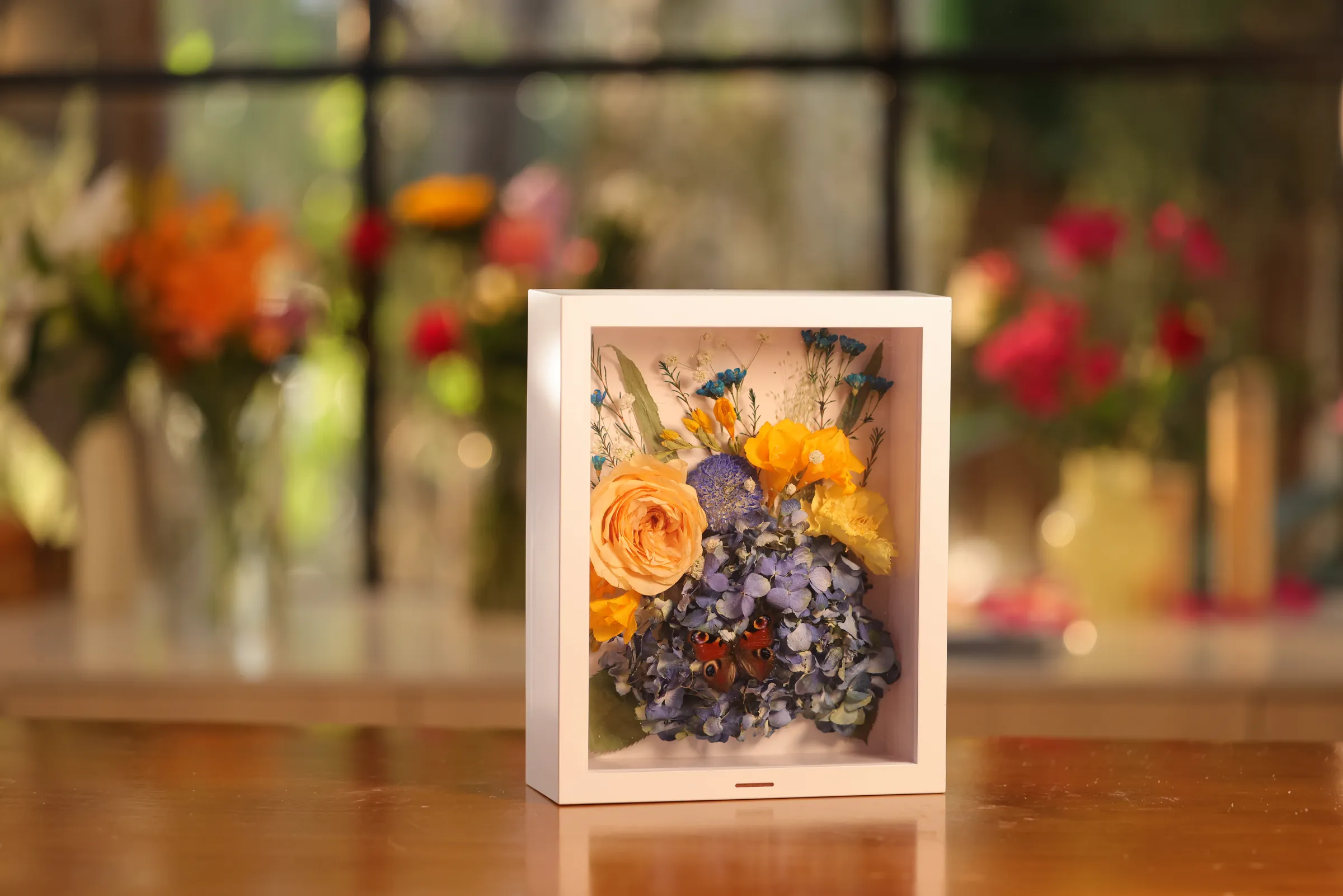 The Wisedry dried-flower shadow box, photograph 7 of 8.